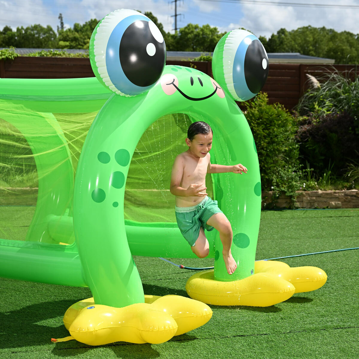 H20GO! Frog Sprinkler Tunnel H20GO! Frog Sprinkler Tunnel