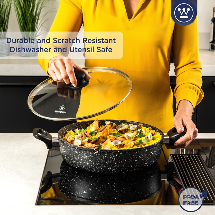 Westinghouse Low Non-Stick Casserole with Lid, 32cm Westinghouse Low Non-Stick Casserole with Lid, 32cm