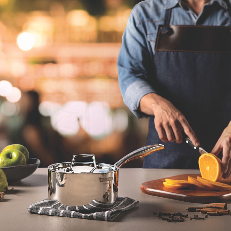 Lifestyle image of 20cm sauce pan Lifestyle image of 20cm sauce pan