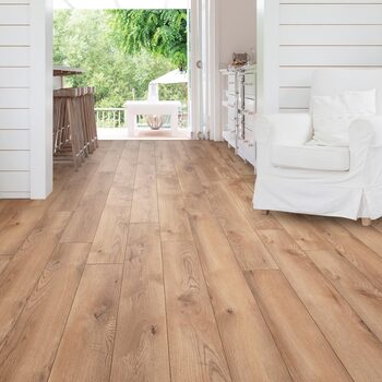Golden Select Woodland (Oak) Splash Shield AC5 Laminate Flooring with Foam Underlay - 1.146 m² Per Pack