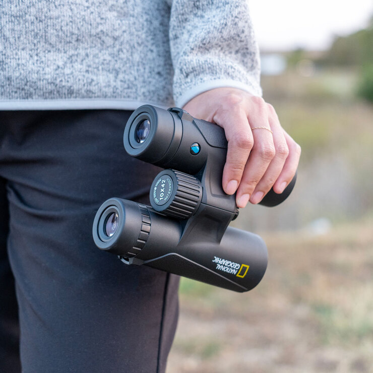 National Geographic 10x42mm Waterproof Performance Binoculars National Geographic 10x42mm Waterproof Performance Binoculars