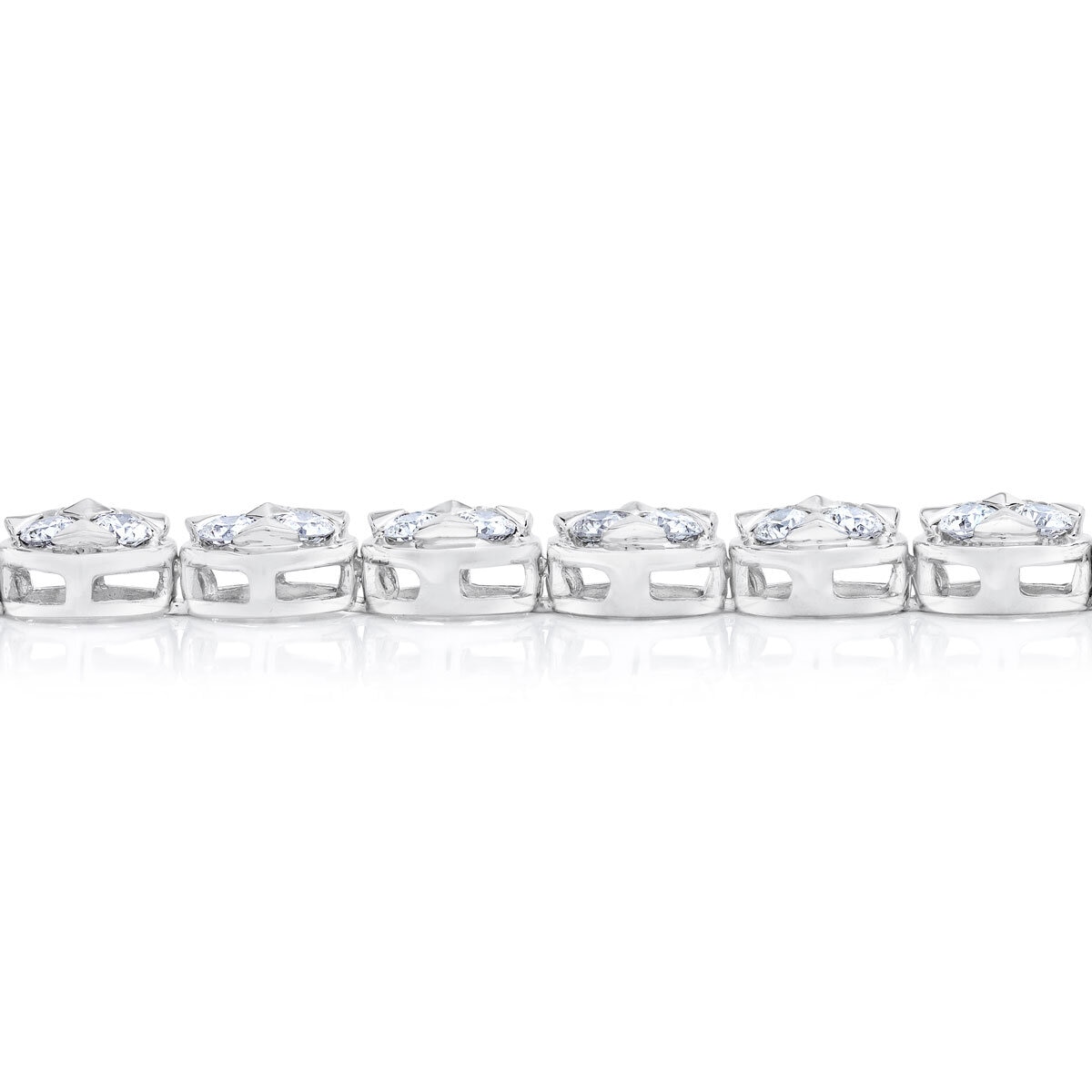 3.00ctw Round Brilliant Cut Diamond Cluster Bracelet, 18ct White Gold