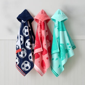 Caro Home Kids Bath & Beach Hooded Towel in 3 Designs Caro Home Kids Bath & Beach Hooded Towel in 3 Designs