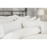 1202 Thread count bedding in white