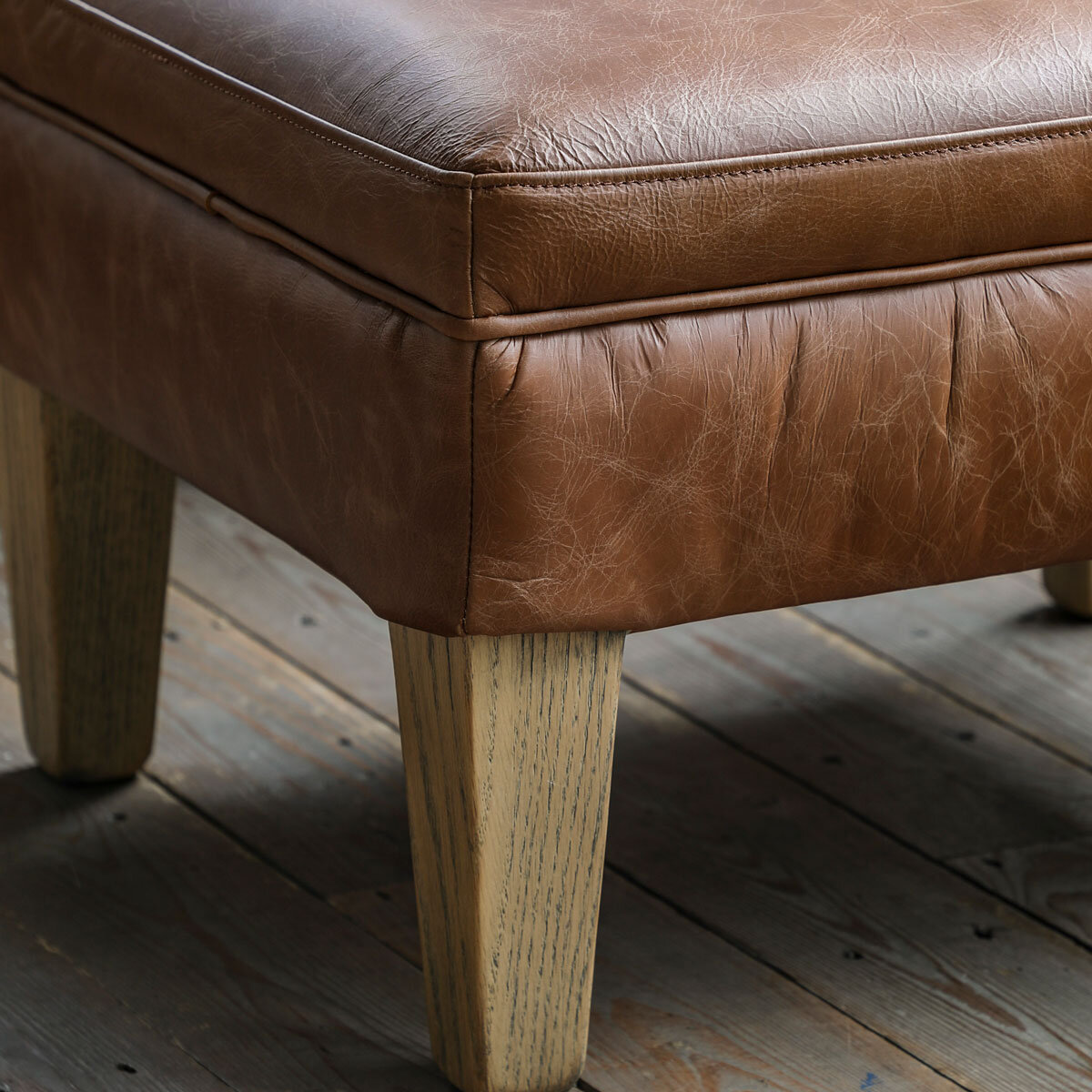 Gallery Mr. Paddington Vintage Brown Leather Footstool