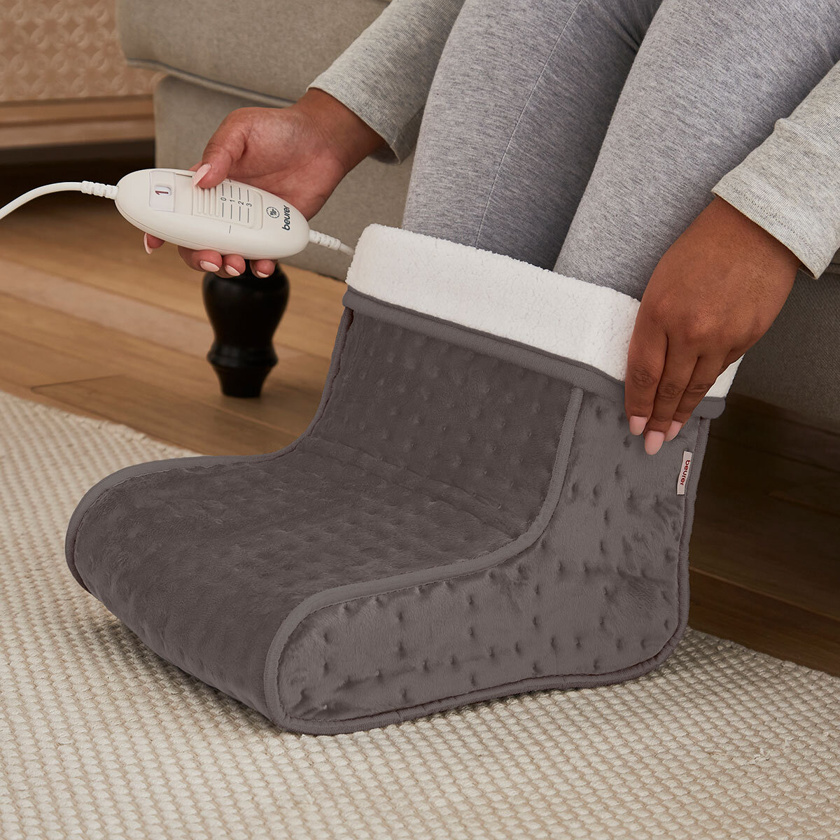 Beurer Cosy Heated Foot Warmer in Taupe, 32 x 26 x 26 cm