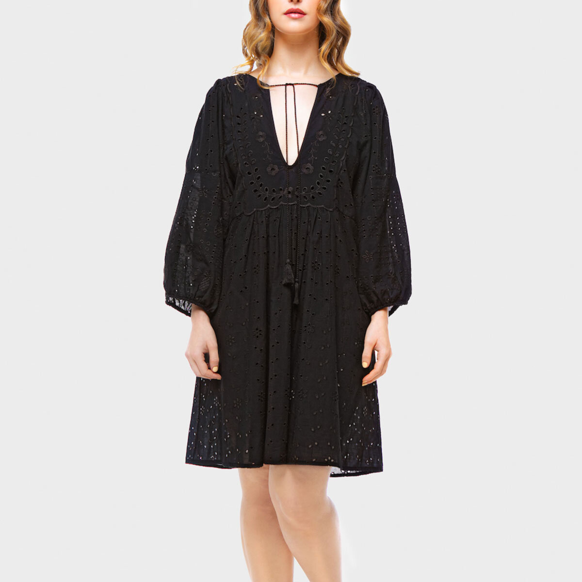 Elle Embroidery Anglaise Cotton 3/4 Sleeve Beach Dress in Black