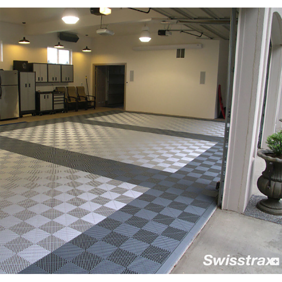 lifestyle image of ribtrax flooring