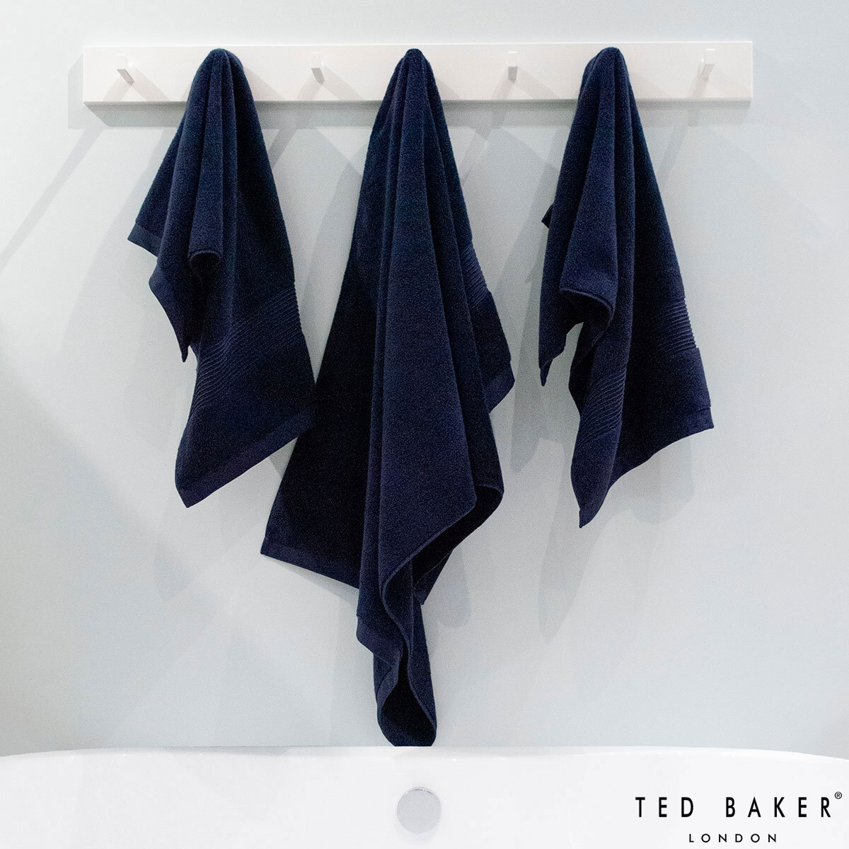 Ted Baker Hand Towels 2 Pack in Navy, 50 x 90 cm