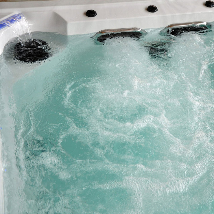 Blue Whale Spa Tidal Stream 13ft (3.95m) 31-Jet 3 Seater Swim Spa ...