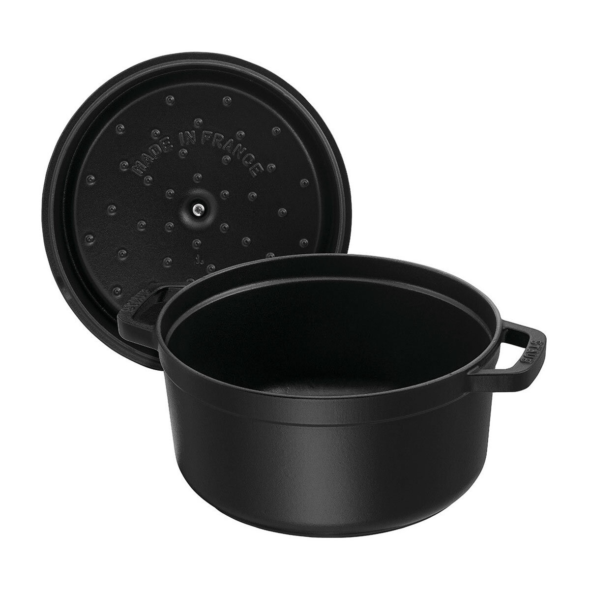 staub cocotte black