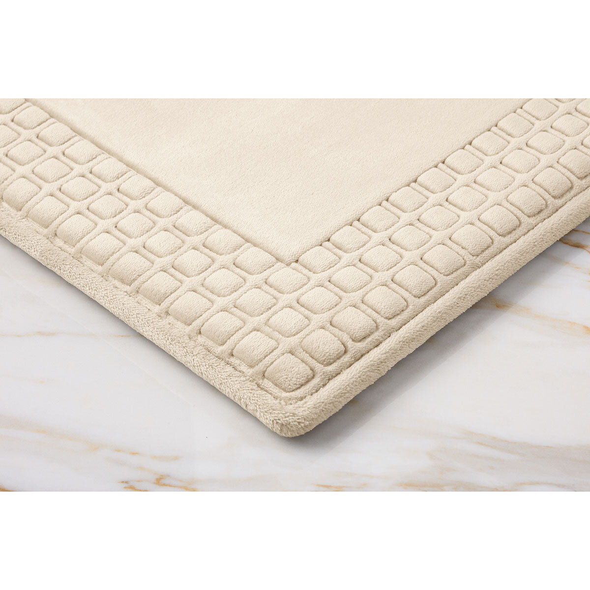 Paramount Memory Foam Plush Bath Mat in Cream, 60 x 91 cm