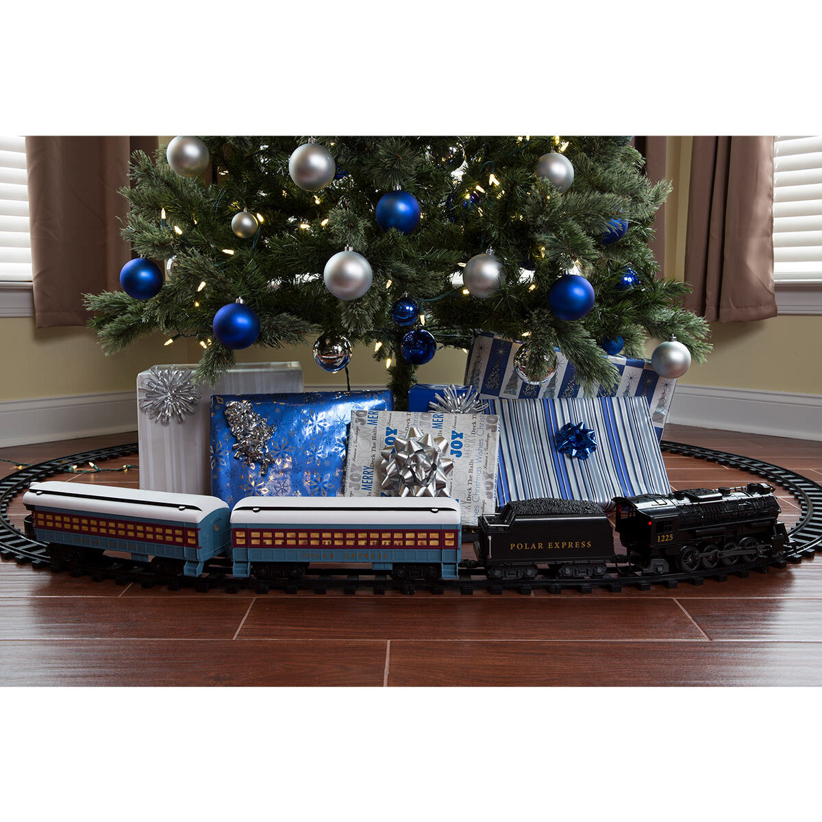 Buy The Polar Express Train Set Lifestyle Image at Costco.co.uk