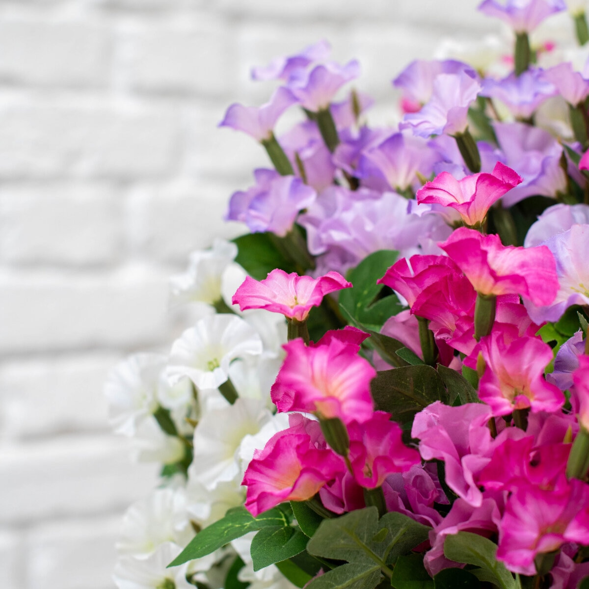 Artificial Flower Hanging Basket in 3 Colours Artificial Flower Hanging Basket in 3 Colours