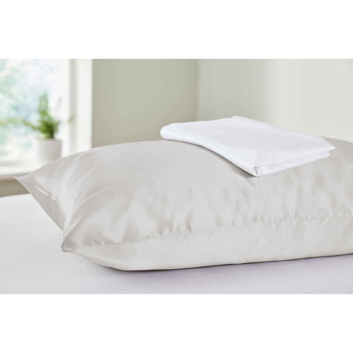 Bedeck of Belfast Mulberry Silk Pillowcase 2 Pack in White