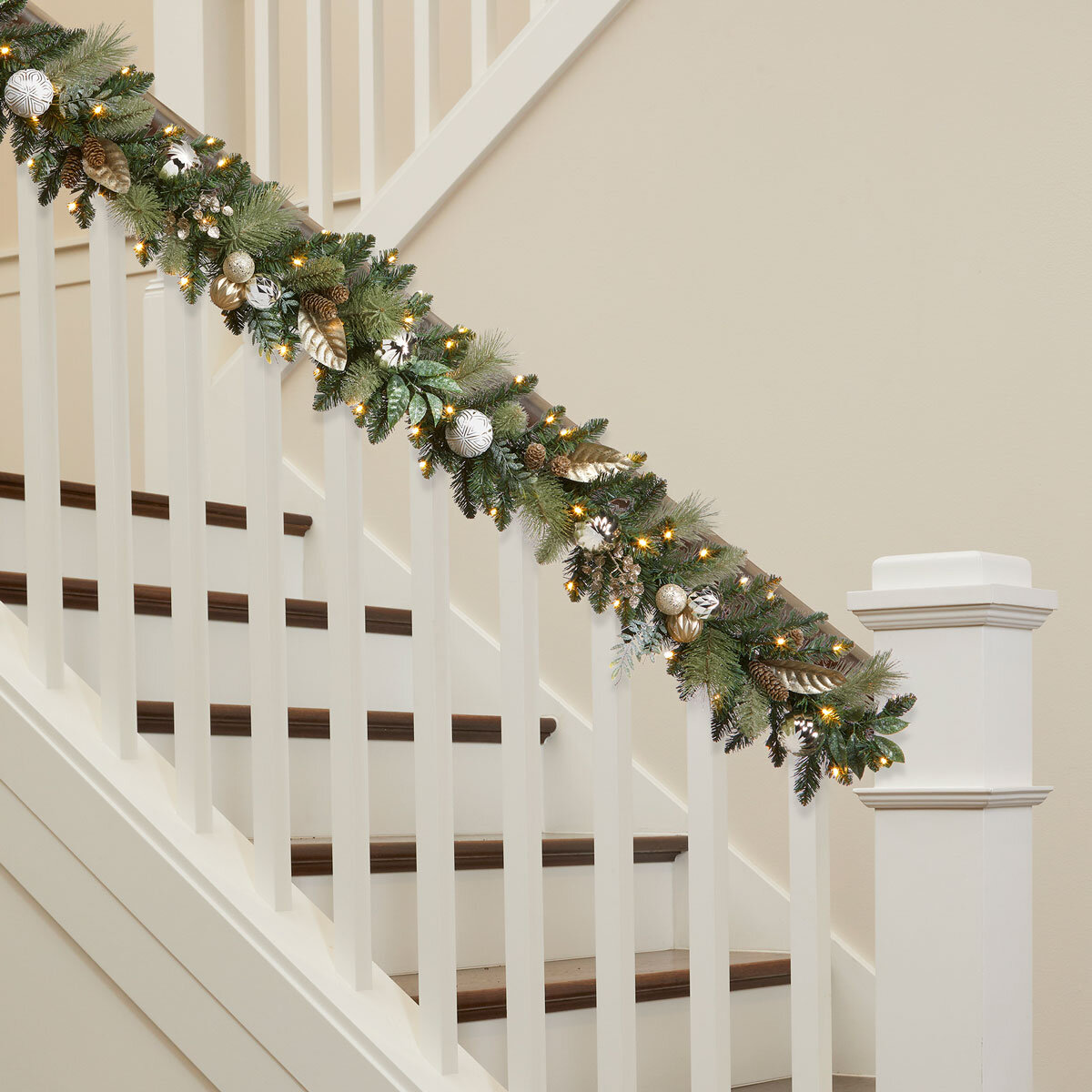 Buy 9ft Decorated Garland Gold lifestyle Image at costco.co.uk