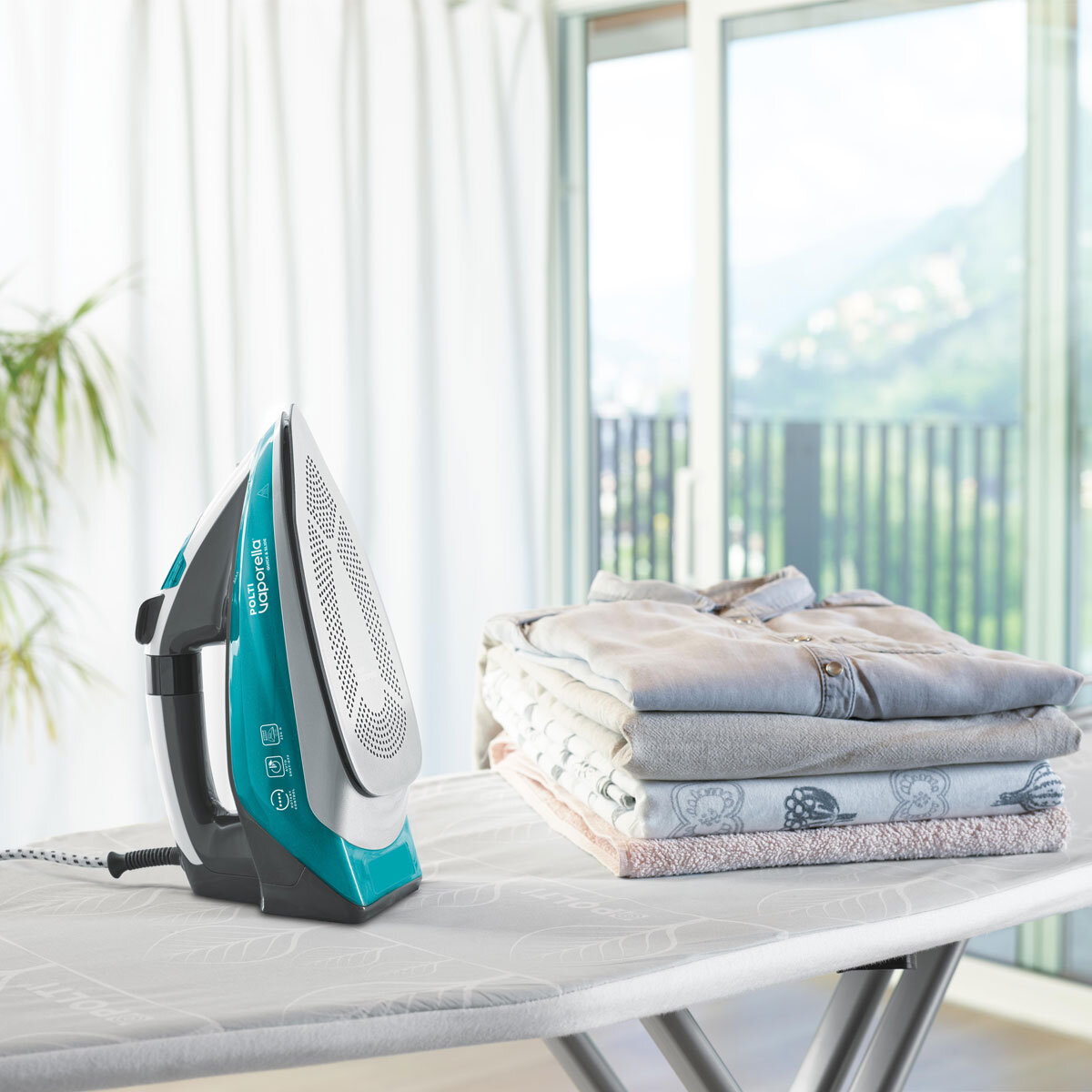 Polti Vaporella QS220 Quick & Slide Steam Iron, PLGB0082