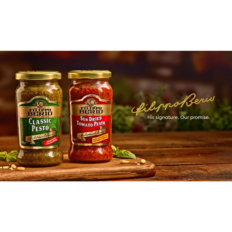 lifestyle shot 2 jars lifestyle shot 2 jars