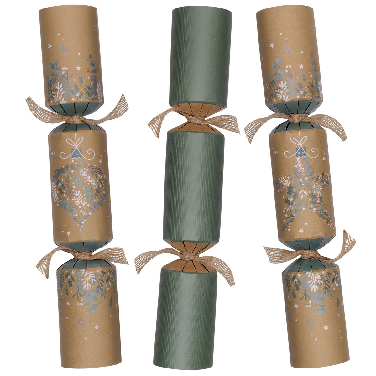 Tom Smith 14 Inch (36cm) Christmas Crackers 8 Pack in Traditional Theme