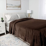 Kirkland Signature Plush Blanket in Brown, 248 x 233 cm