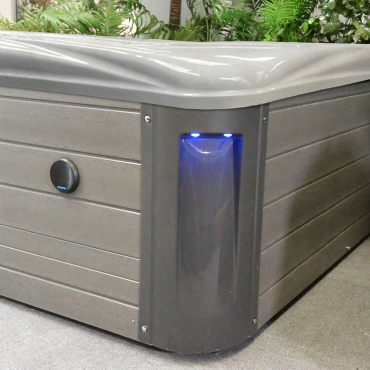 Blue Whale Spa Zuma X Max 112-Jet 6 Person Hot Tub - Delivered and ...