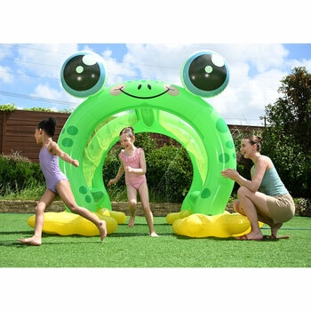 H20GO! Frog Sprinkler Tunnel H20GO! Frog Sprinkler Tunnel