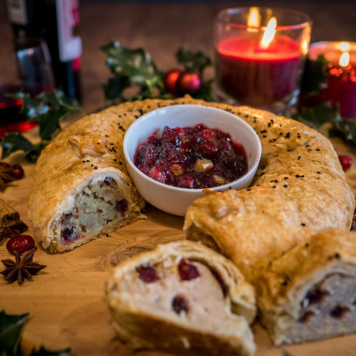 Topping's Pies Sausage Roll Wreath, 2 x 650g