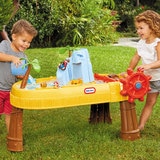 Island Wavemaker Water Table for kids