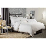 1201 Thread count bedding in white