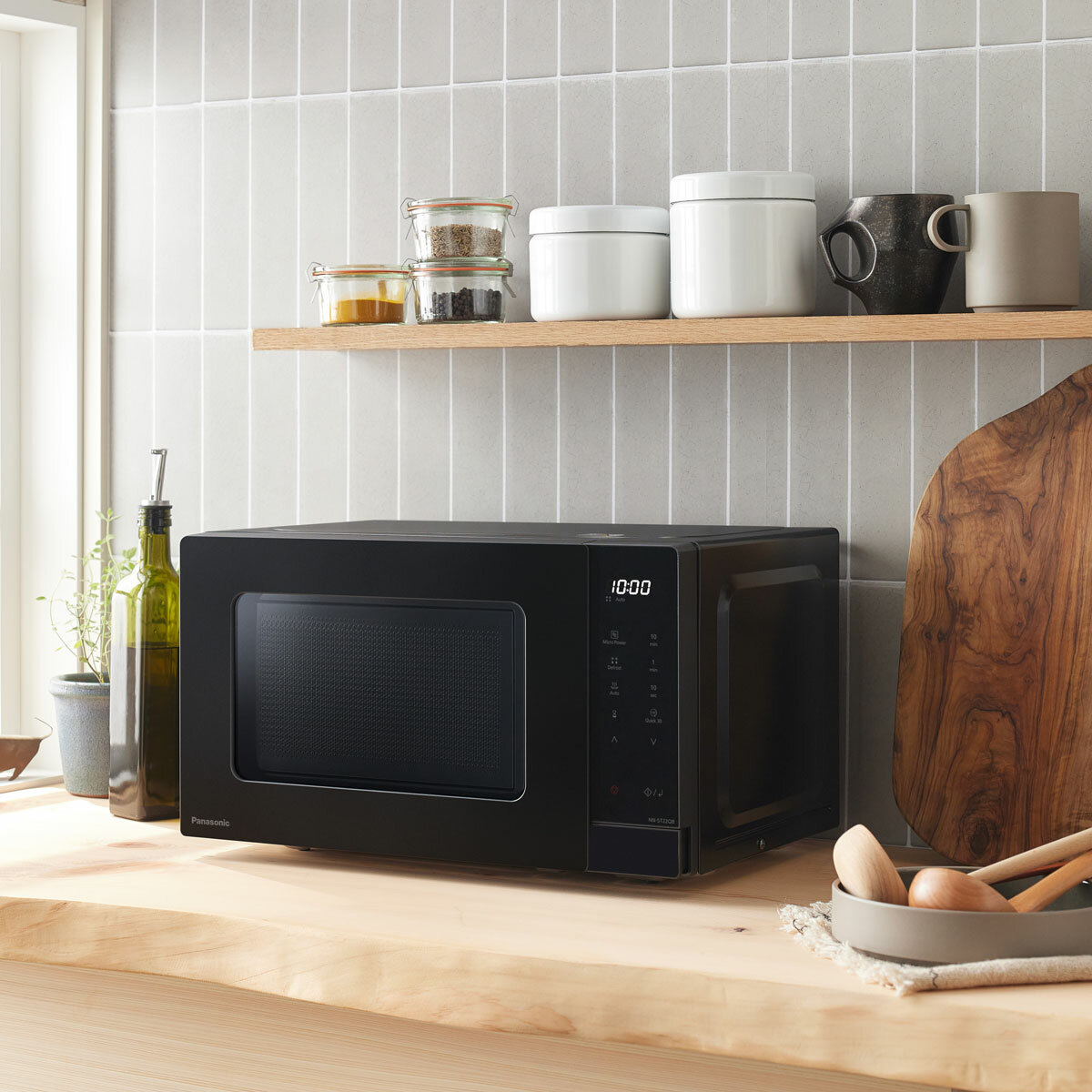 Panasonic 20L Solo Microwave Panasonic 20L Solo Microwave