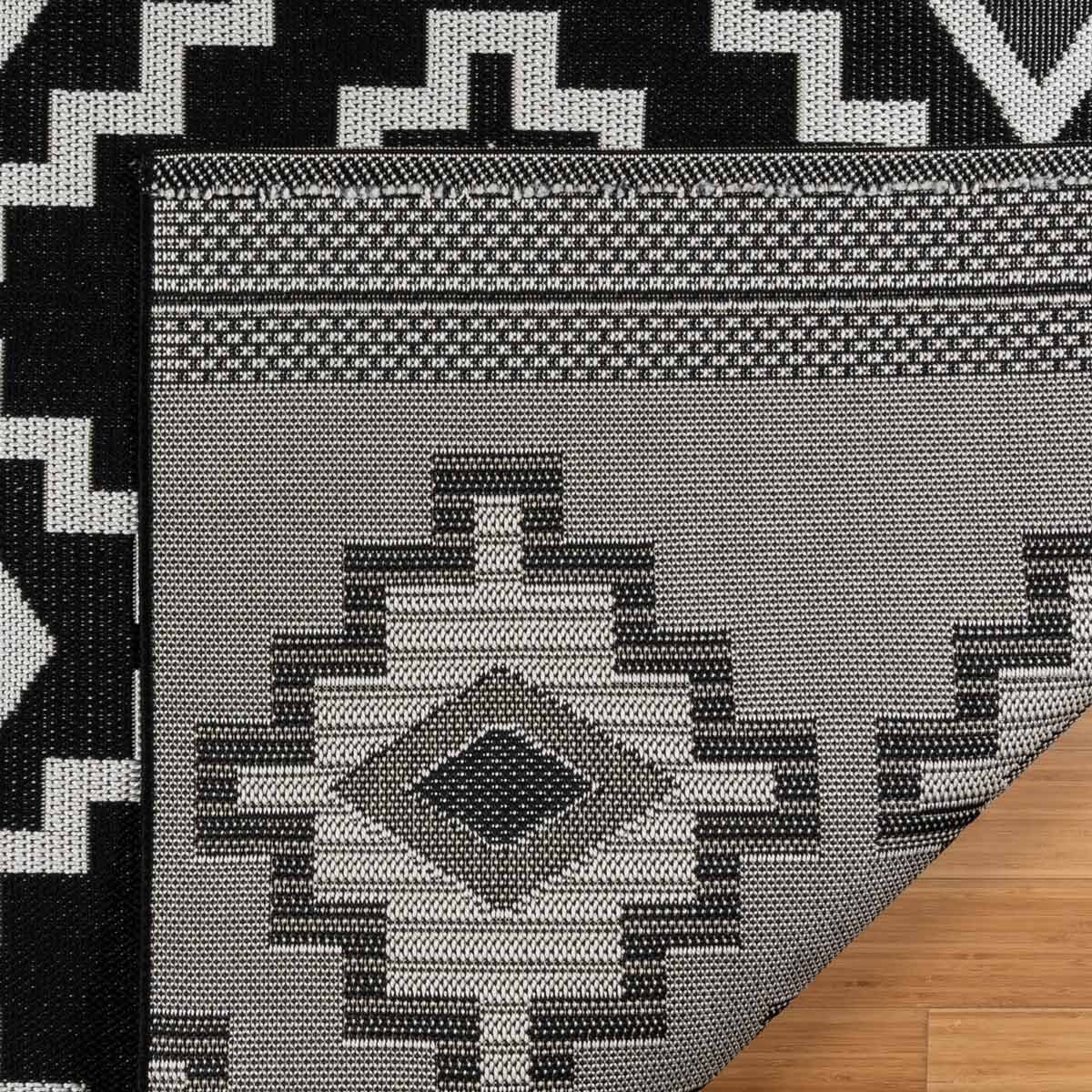 Indoor / Outdoor Rug By Brown Jordan