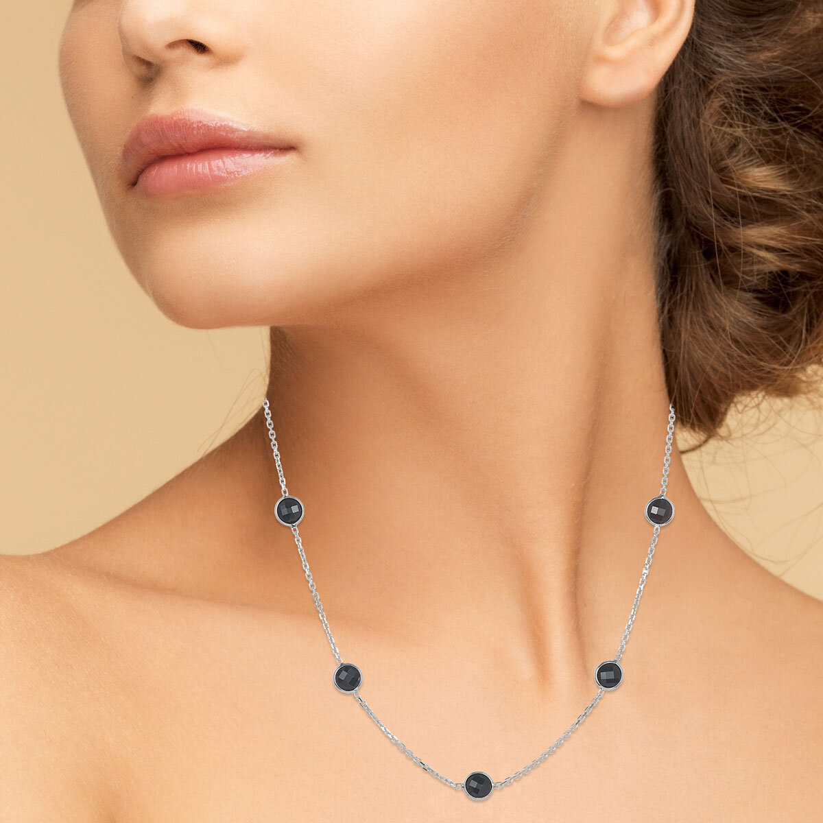 Black Onyx Necklace, 14ct White Gold