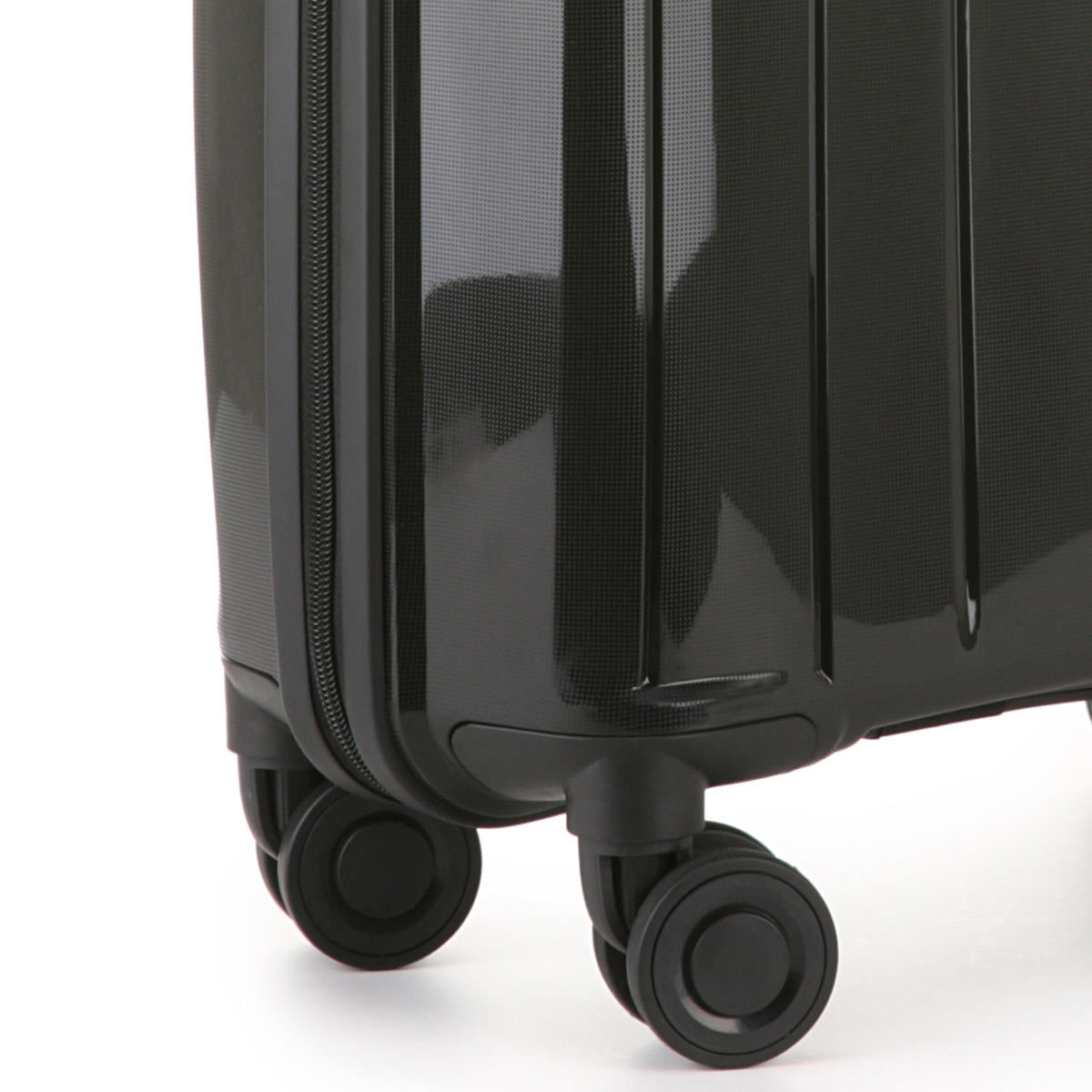 Revelation by Antler Trinidad 3 Piece Hardside Suitcase Set, Black ...