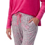 Jane & Bleecker Women's Silky Plush Pyjama Set in Pink