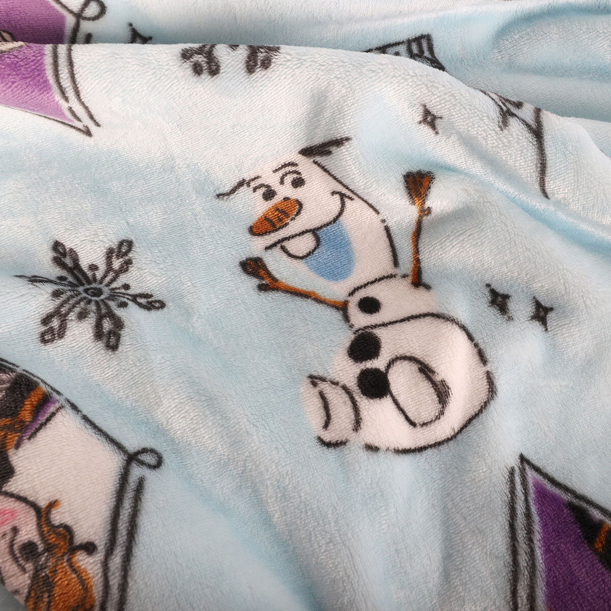 Disney Oversized Family Blanket, 215 x 271 cm, Frozen