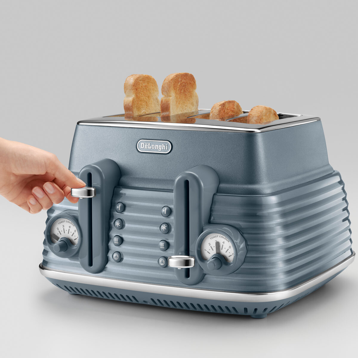 De Longhi Scolpito 4 Slot Toaster in Azure CTZS4003.AZ