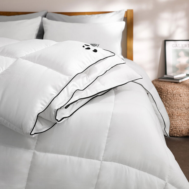 Panda The Cloud Bamboo 4.5 Tog Duvet in 4 Sizes Panda The Cloud Bamboo 4.5 Tog Duvet in 4 Sizes
