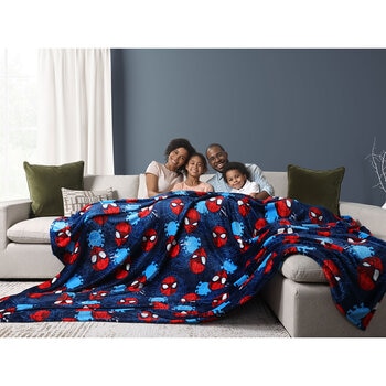 Disney Oversized Family Blanket, 215 x 271 cm in 3 designs