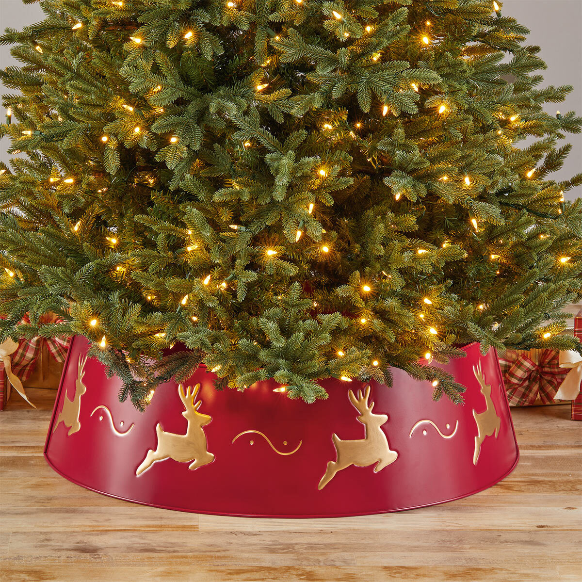 Metallic Tree Skirt 