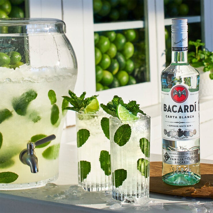 Bacardi Carta Blanca Rum, with 2 glasses and a jug Bacardi Carta Blanca Rum, with 2 glasses and a jug