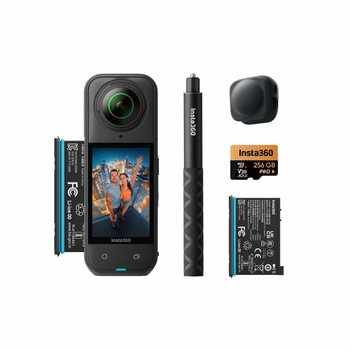 Insta360 X5 Adventure Bundle Insta360 X5 Adventure Bundle