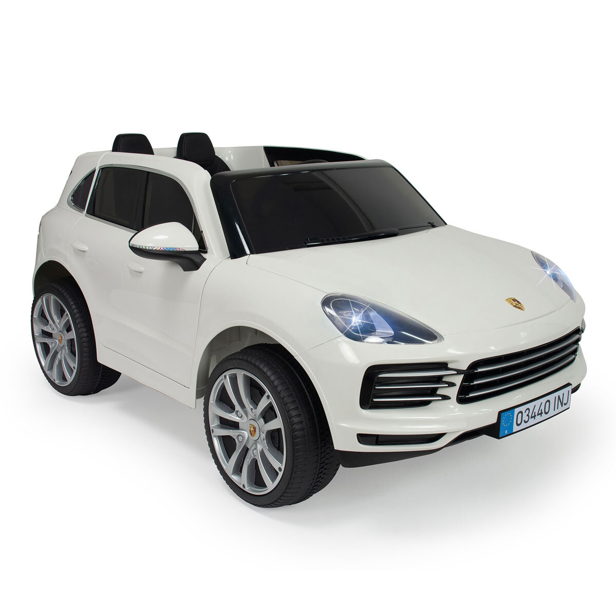 Injusa Porsche Cayenne S Sport 12V R C in White 3 Years