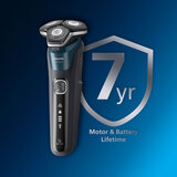 Lifestyle Image of Philips shaver