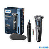 Image of Philips shaver and accessories