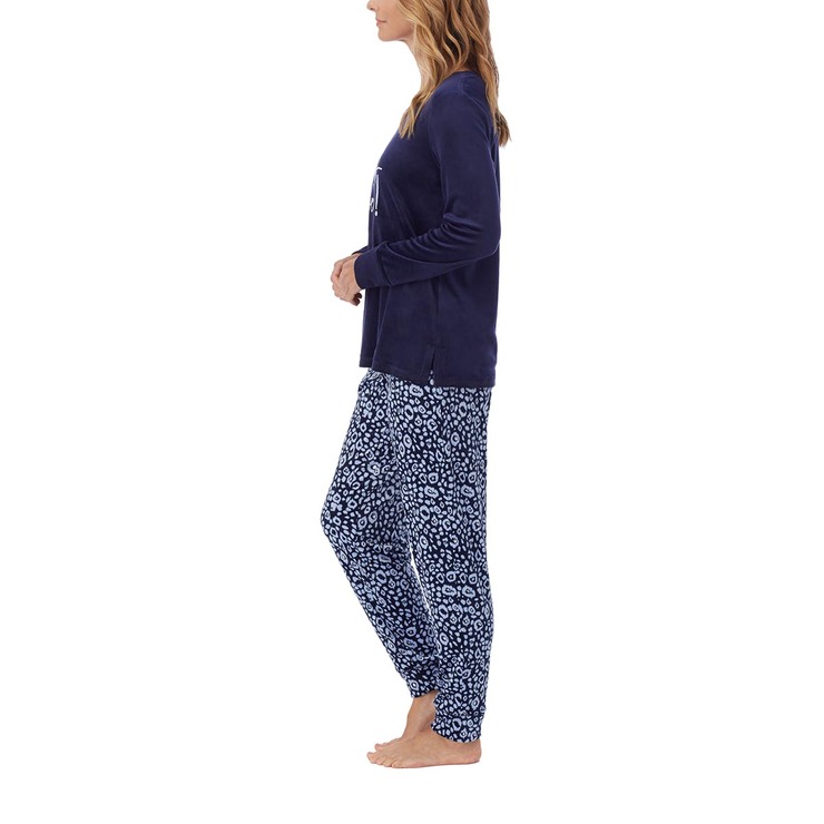 Jane & Bleeker Women's Embroidered Plush 2 Piece Pyjama Set in Navy ...