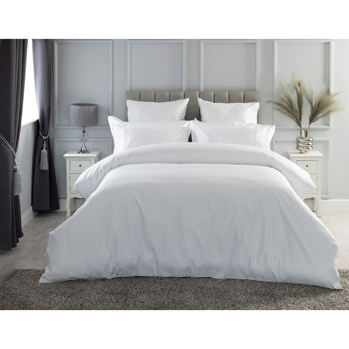 1200 thread count bed linen bundle in white