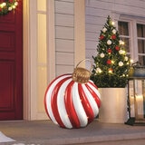 Buy Oversized Ornament Overview Image