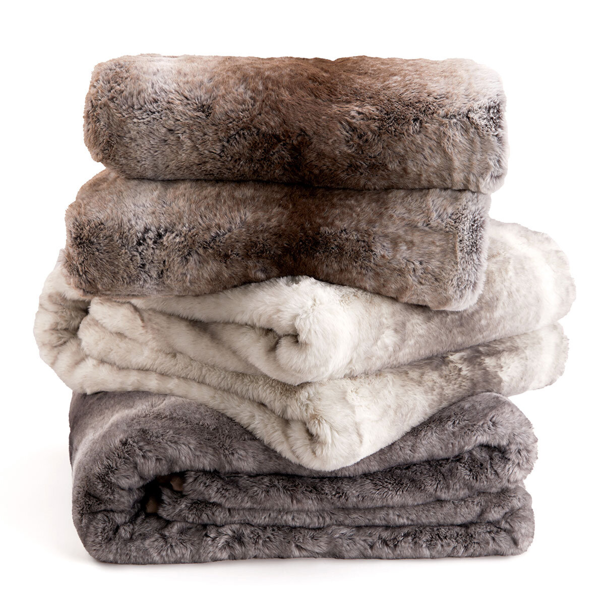 Mon Chateau Luxe Faux Fur Throw in Brown