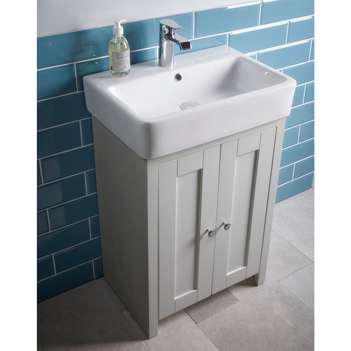 Lifestyle image of unit in bathroom setting