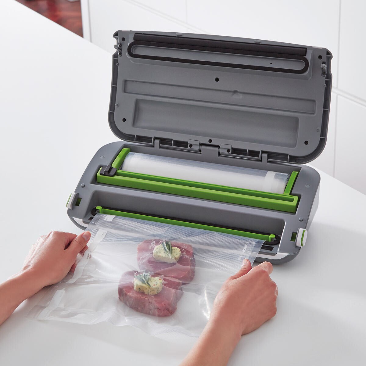 FoodSaver Vacuum Sealer with Roll Storage, White FFS012-01 | Costco UK